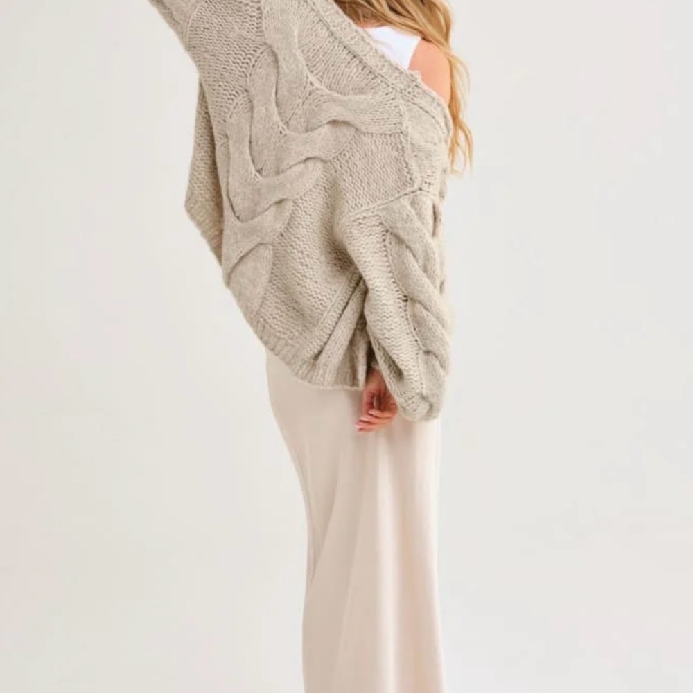 Rumored Mimi Cardigan - Picture 5 of 7
